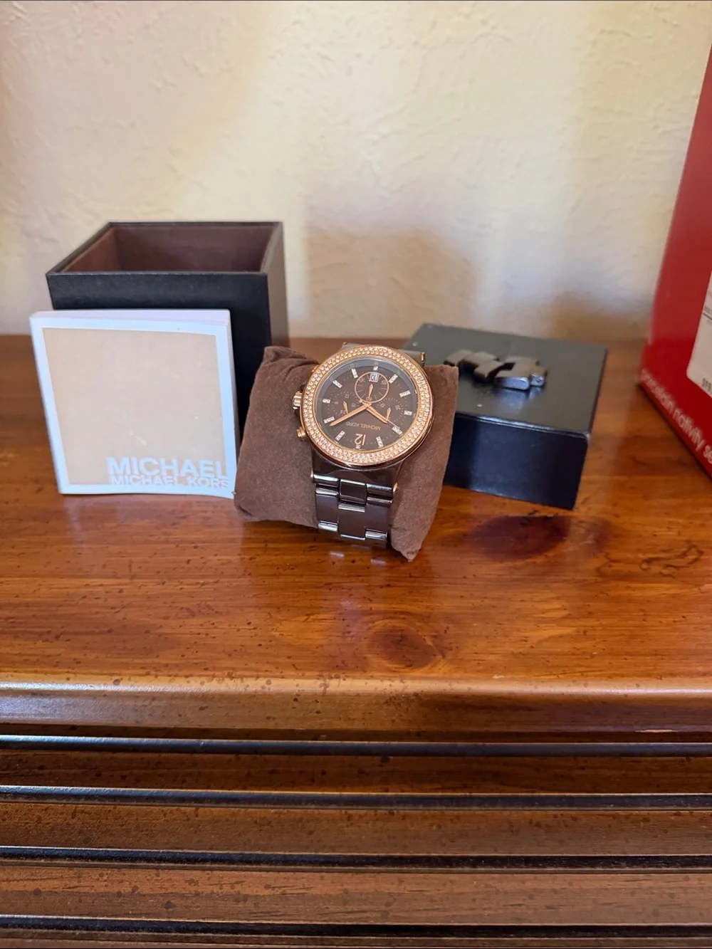 Michael Kors Men's Brown Dial Watch with Rose Gold Bezel and Brown Bracelet